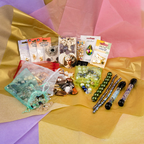 CURIOSITIES Box # 16 - Marie Antoinette